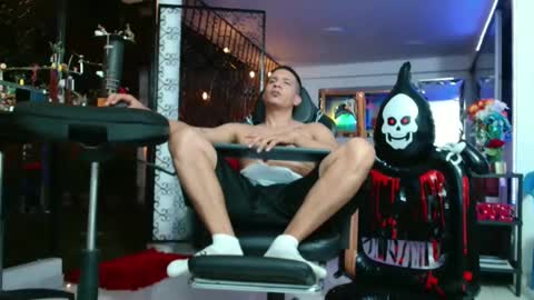 Snapshot of damyan_2003 chatting on October 2025 05:07:01 AM damyan_2003 online show from October 2025 05:07:01 AM