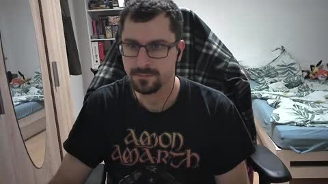 King Dan online show from November 2025 08:52:01 PM