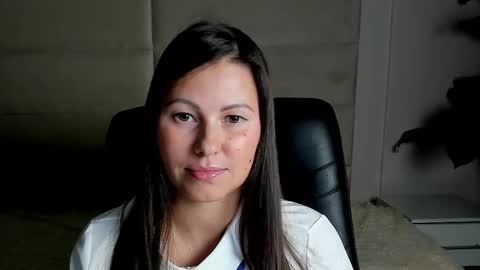 Dana Dom online show from October 2025 12:59:01 PM