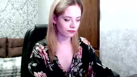 Dana SmileX online show from July 2026 07:40:02 PM