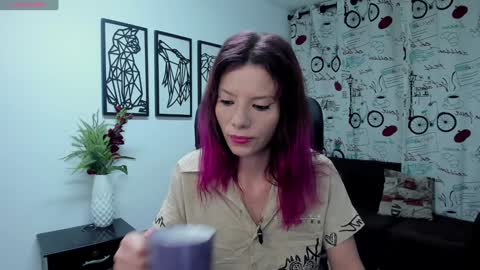 Danaa Rey online show from January 2025 11:35:01 AM