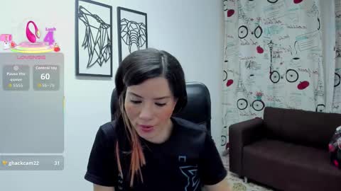 Danaa Rey online show from November 2025 02:46:01 PM