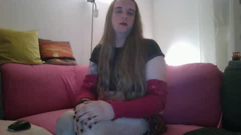 Snapshot of danadeluxe22 chatting on January 2025 12:19:02 AM danadeluxe22 online show from January 2025 12:19:02 AM