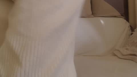 Daniella online show from November 2025 10:48:02 AM