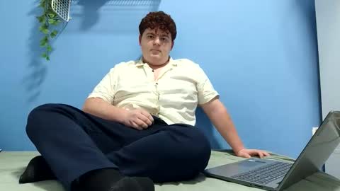 danchub31 online show from September 2025 11:59:01 PM