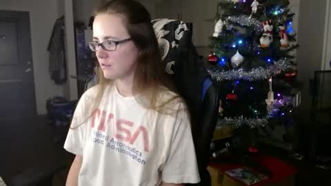 DancingCanadian online show from December 2024 02:52:02 AM