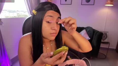 Dandara   online show from December 2025 07:07:02 PM