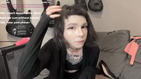 dandelion_sea online show from October 2025 04:48:02 PM