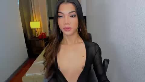 Snapshot of dangerousteph chatting on June 2026 10:11:01 PM STEPHANIE online show from June 2026 10:11:01 PM