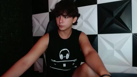 Snapshot of dani_cumboy chatting on December 2024 02:22:02 AM dani_cumboy online show from December 2024 02:22:02 AM