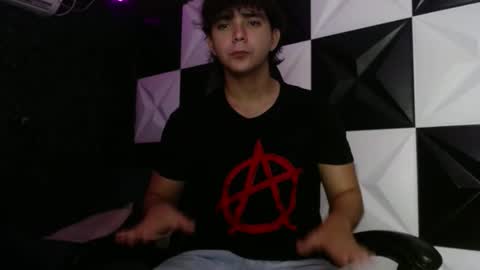 Snapshot of dani_cumboy chatting on January 2025 02:42:01 AM dani_cumboy online show from January 2025 02:42:01 AM