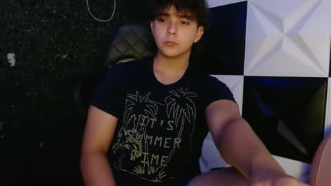 Snapshot of dani_cumboy chatting on February 2025 06:00:01 AM dani_cumboy online show from February 2025 06:00:01 AM