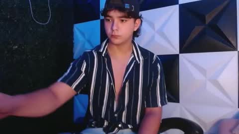 Snapshot of dani_cumboy chatting on February 2025 06:04:01 AM dani_cumboy online show from February 2025 06:04:01 AM