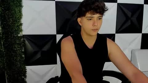 Snapshot of dani_cumboy chatting on September 2025 02:30:01 PM dani_cumboy online show from September 2025 02:30:01 PM