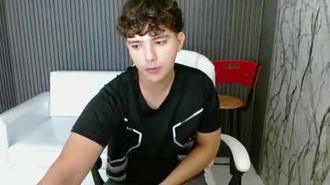 dani_cumboy online show from September 2025 01:27:01 PM