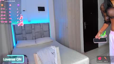 Snapshot of dani_cutee_ chatting on November 2025 09:00:02 PM Dani online show from November 2025 09:00:02 PM