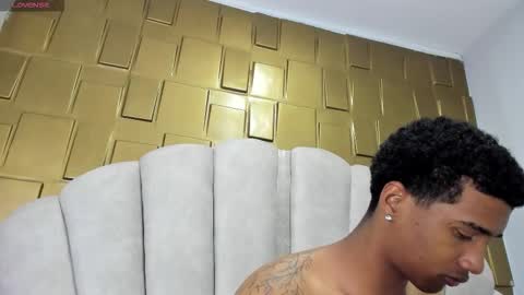 Daniel  online show from October 2025 03:12:01 PM