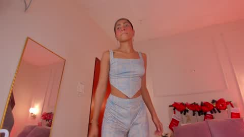 Hi I am Dani online show from December 2024 11:36:01 AM