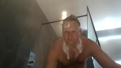 daniel0805 online show from January 2025 11:54:01 AM