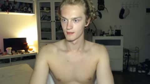 Snapshot of daniel_yumm chatting on July 2026 11:29:01 PM Daniel online show from July 2026 11:29:01 PM