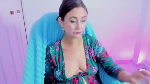 Snapshot of danielahot2 chatting on November 2025 05:57:02 AM Daniela online show from November 2025 05:57:02 AM