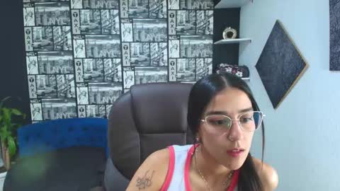 danielamonroe online show from October 2025 07:11:02 PM
