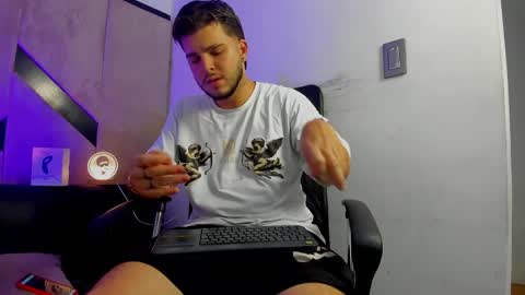 DANIEL online show from September 2025 02:35:02 AM