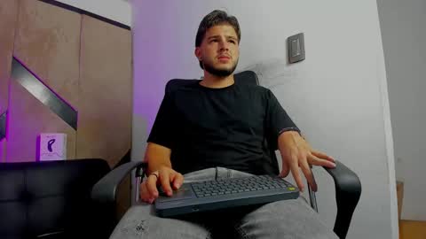 DANIEL online show from October 2025 11:41:02 PM