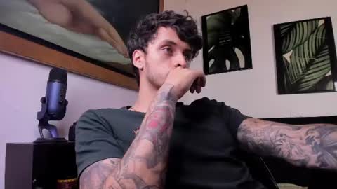 Daniele Bunny online show from July 2026 06:32:01 PM