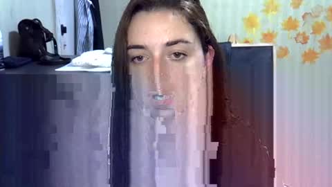 Snapshot of daniella_brunnette_ chatting on October 2025 10:10:01 PM Daniella online show from October 2025 10:10:01 PM