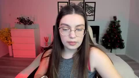 Daniella online show from December 2024 03:00:01 PM