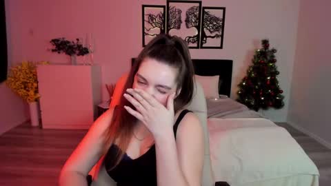 Daniella online show from January 2025 01:58:02 PM