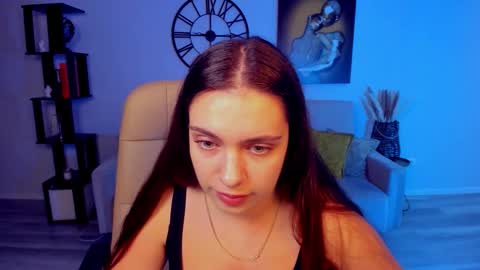 Daniella online show from October 2025 07:16:01 AM