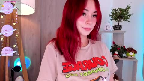 Snapshot of daniellerose_ chatting on December 2024 11:18:02 PM Danielle Rose online show from December 2024 11:18:02 PM