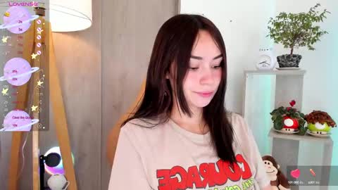 Snapshot of daniellerose_ chatting on February 2025 08:42:01 PM Danielle Rose online show from February 2025 08:42:01 PM