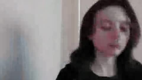 Mia online show from January 2026 05:27:02 PM