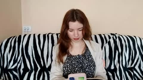 Mia online show from April 2026 11:05:01 AM