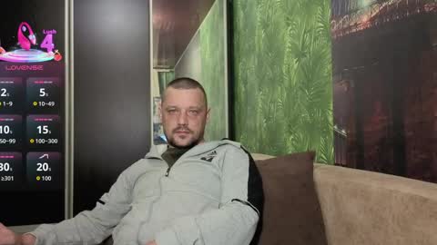 Snapshot of danielocool chatting on May 2026 06:21:03 AM DanieloCool online show from May 2026 06:21:03 AM