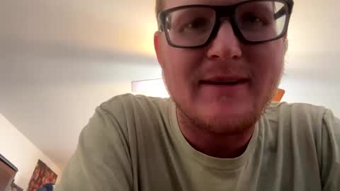 Snapshot of danielp_mod_cb chatting on December 2024 07:53:02 PM Daniel    y. online show from December 2024 07:53:02 PM