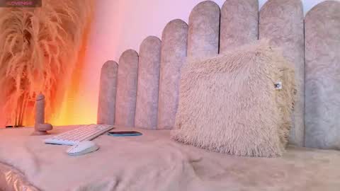 daniels_gil online show from September 2025 02:33:02 AM