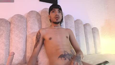 daniels_gil online show from September 2025 04:03:01 AM