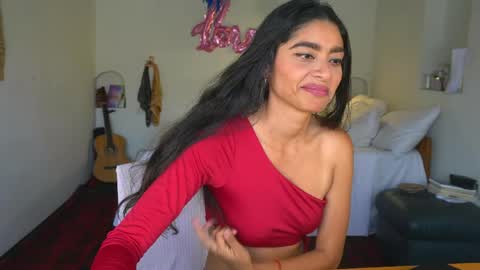 Snapshot of daniisla chatting on May 2026 04:47:02 PM danalle .. online show from May 2026 04:47:02 PM