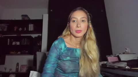 Snapshot of danikrosse chatting on January 2025 04:39:02 AM Danik online show from January 2025 04:39:02 AM