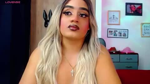 danipein online show from December 2025 05:02:01 AM