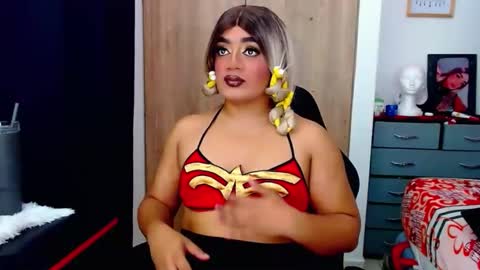 danipein online show from February 2026 05:00:02 PM