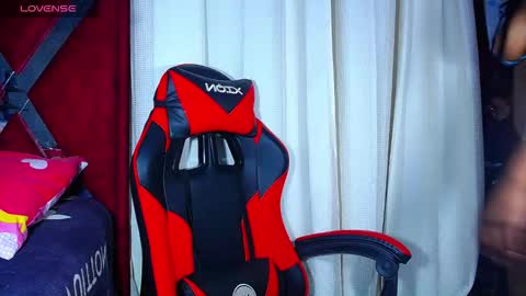 danisabrownn online show from October 2025 07:18:01 PM