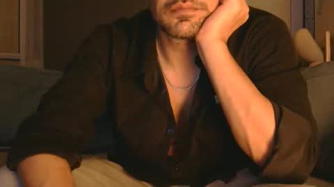 danithenew online show from October 2025 01:17:02 AM