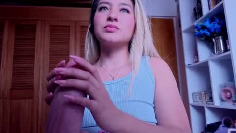 Pau online show from July 2026 03:44:01 PM