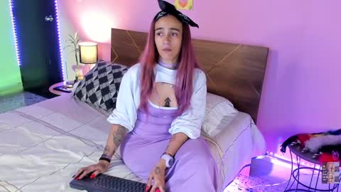 Snapshot of danna__castle chatting on January 2025 04:28:02 AM Dannacastle online show from January 2025 04:28:02 AM