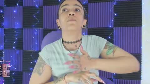 Dannacastle online show from April 2026 06:21:01 AM